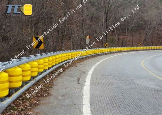 Yellow Red EVA Filled Safety Roller Barrier High Energy Absorption Low Reaction