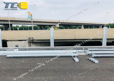 Good price Metalltunnel-Abbruchs-Strahln-Sperre nicht rostend, Landstraßen-Geländer-Sperre Online