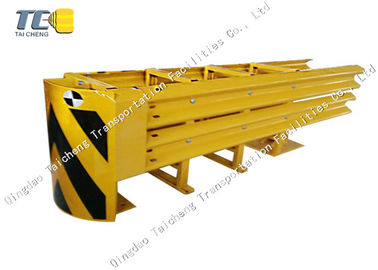 kaufen Abbruchs-Kissen-Abschwächer AS4680 AASHTOM108 für Landstraßen-/Tunnel-Eingang online manufacture