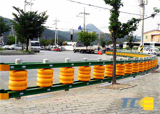Good price Landstraßen-Straßen-Verkehrs-EVA Safety Roller Barrier Anti-Korrosion Online