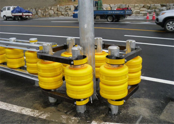 Guter Preis 4 Meters Roller Crash Barrier 350mm Diameter 150 Kg Weight Engineered for Enhanced Safety in Traffic and Industrial Zones Online