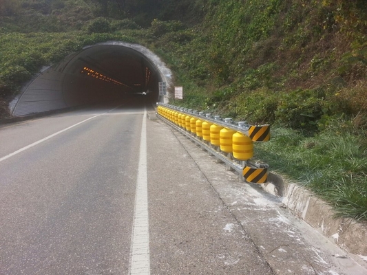 Good price 4 Meters Length Highway Roller Barrier for Mountain Roads Highly Recommended in Oman Online
